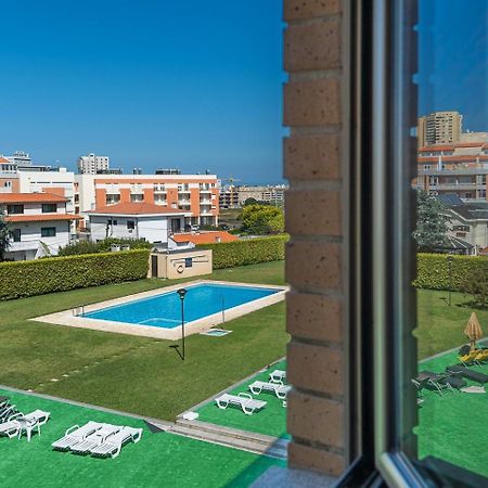 Guestready - Luxe Living By The Pool Apartment Póvoa de Varzim Екстериор снимка