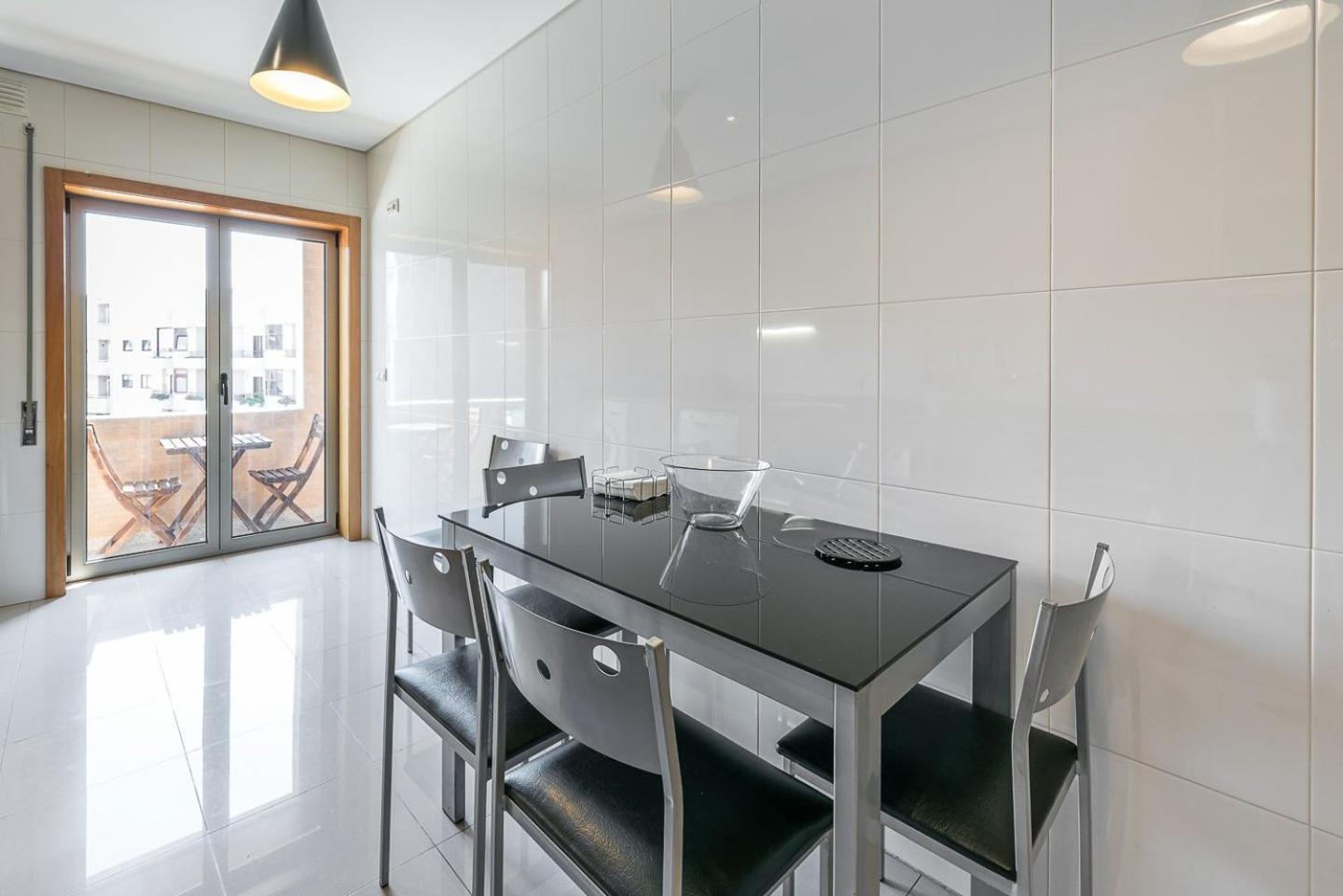Guestready - Luxe Living By The Pool Apartment Póvoa de Varzim Екстериор снимка
