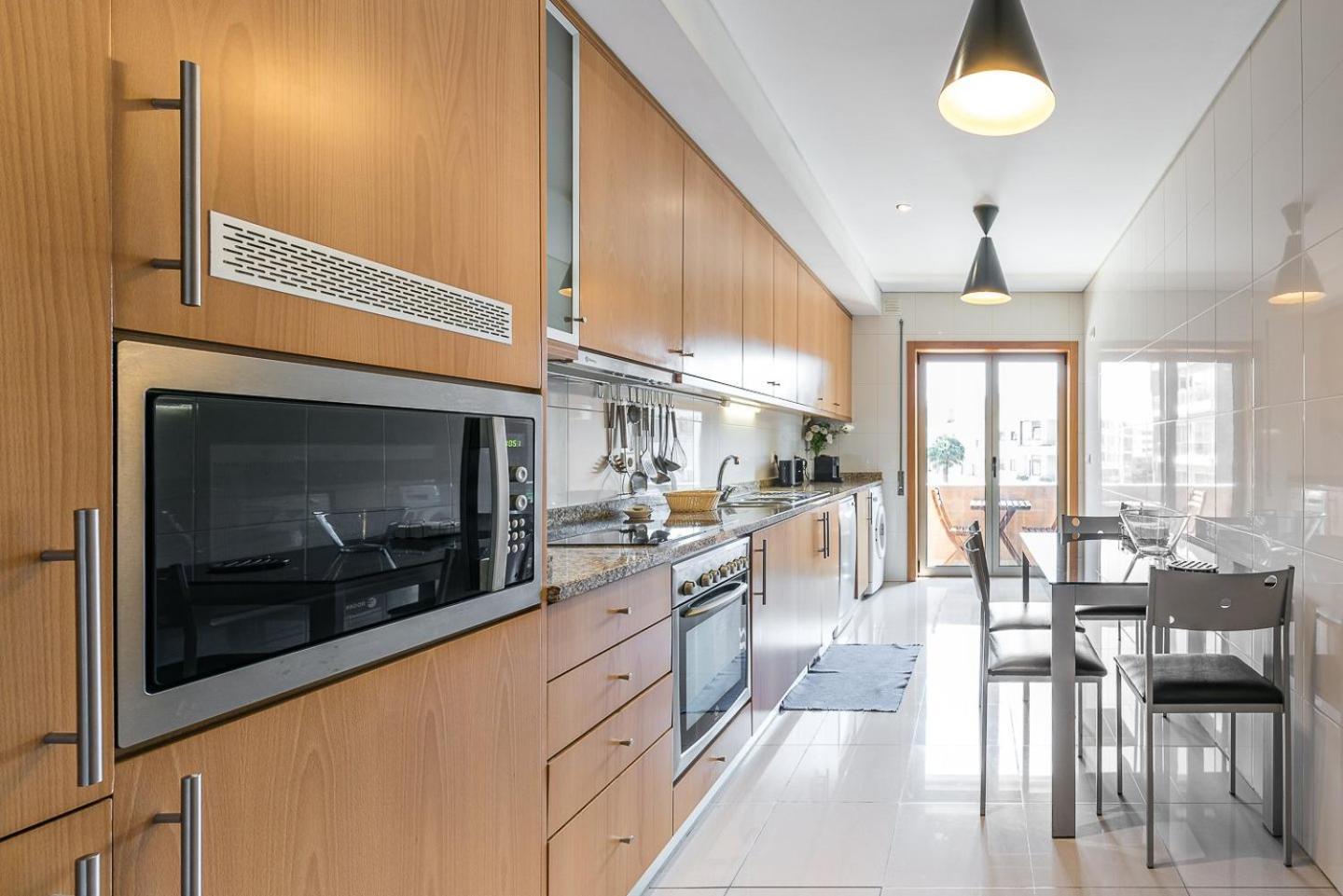 Guestready - Luxe Living By The Pool Apartment Póvoa de Varzim Екстериор снимка