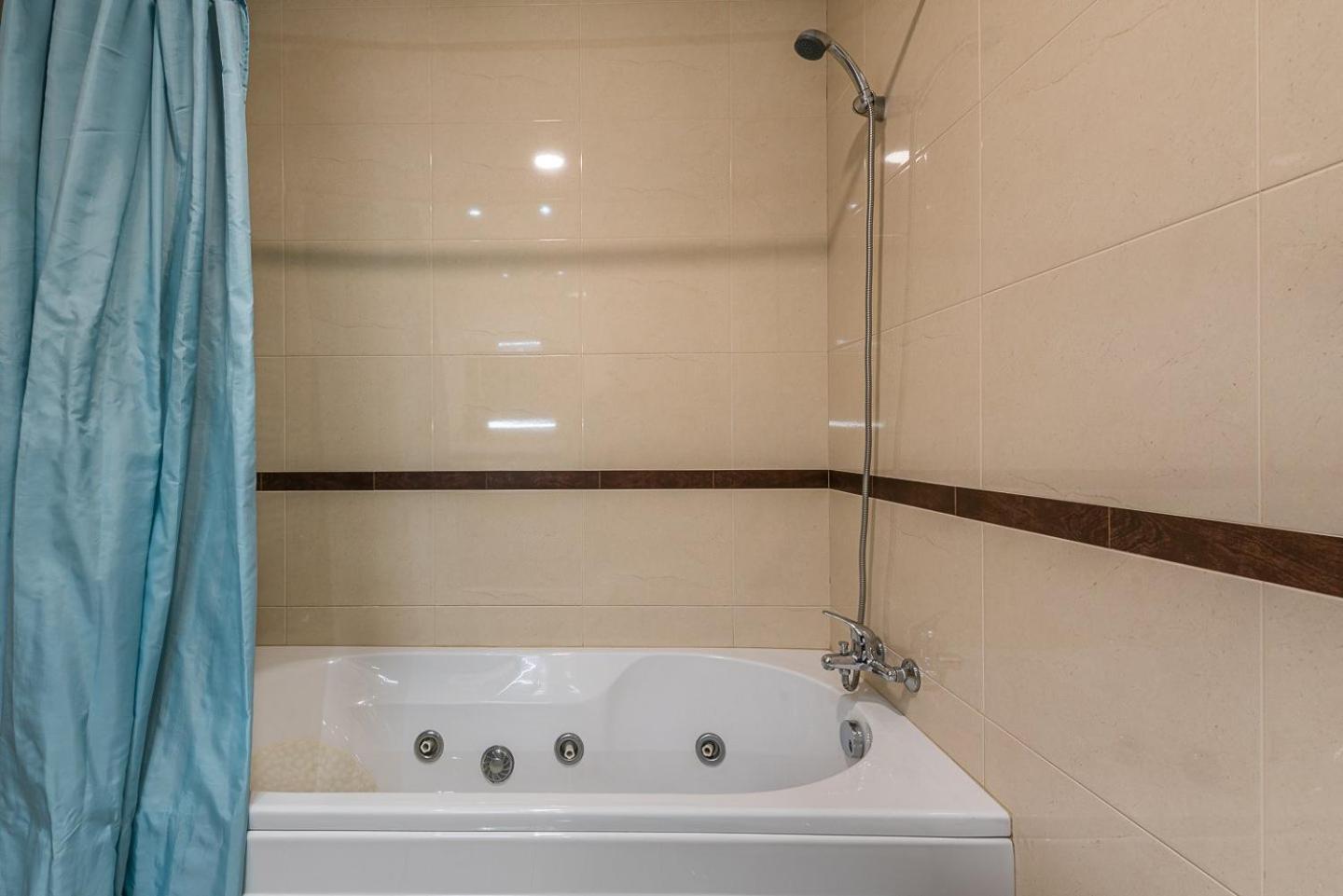 Guestready - Luxe Living By The Pool Apartment Póvoa de Varzim Екстериор снимка