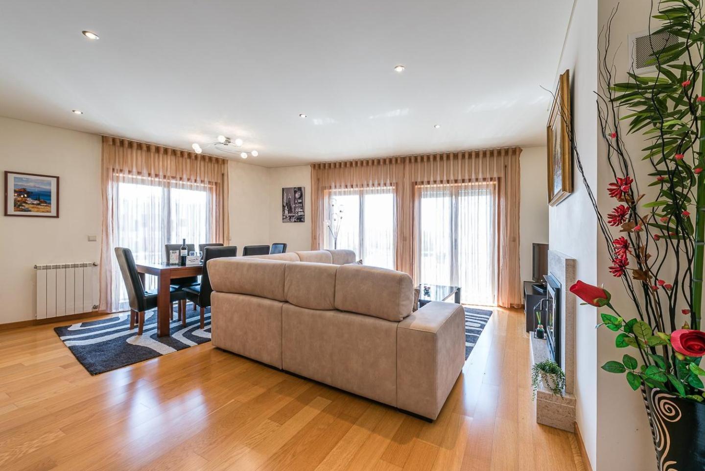Guestready - Luxe Living By The Pool Apartment Póvoa de Varzim Екстериор снимка
