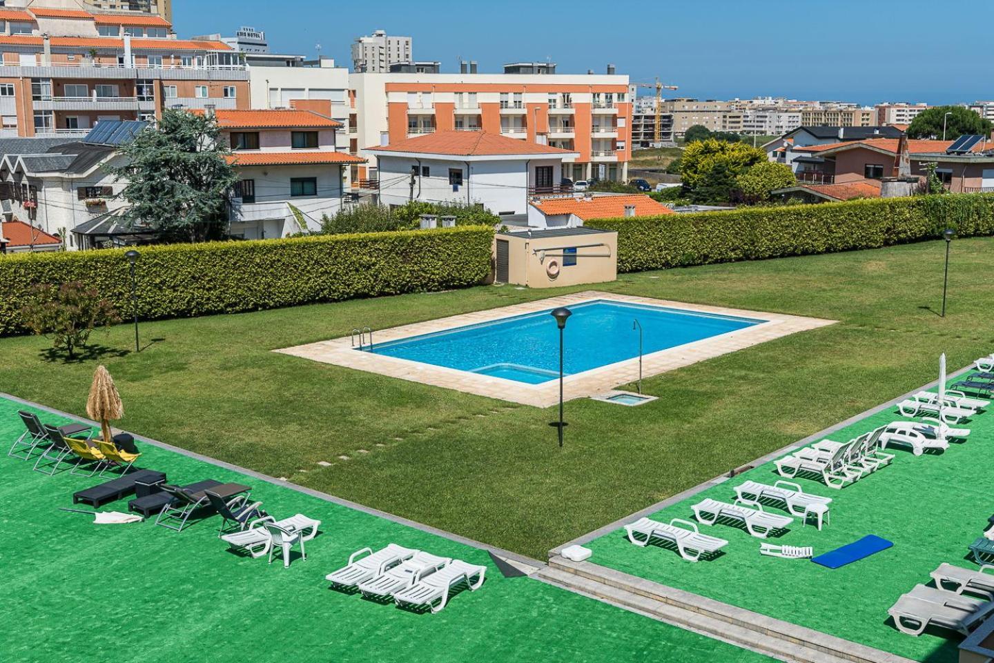 Guestready - Luxe Living By The Pool Apartment Póvoa de Varzim Екстериор снимка